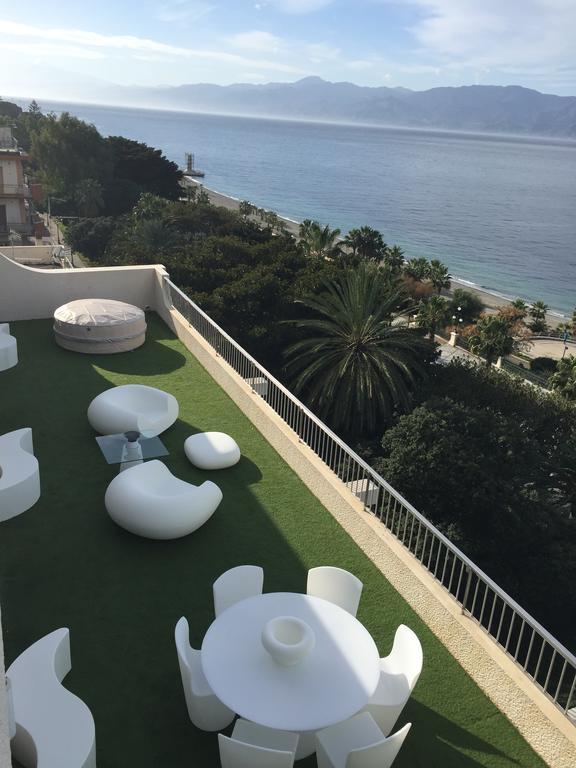 Reggio Suite Ρέτζιο ντι Καλάμπρια Εξωτερικό φωτογραφία