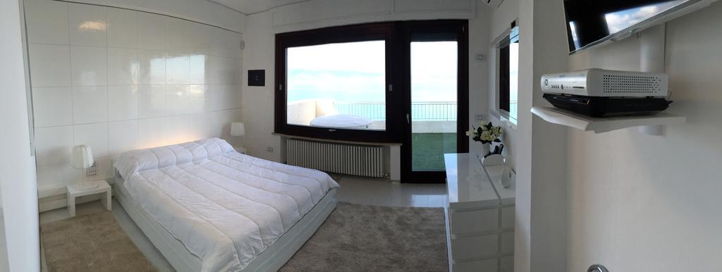 Reggio Suite Ρέτζιο ντι Καλάμπρια Εξωτερικό φωτογραφία