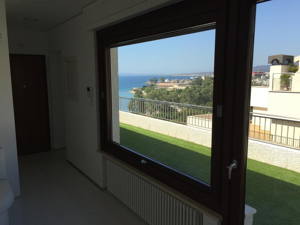 Reggio Suite Ρέτζιο ντι Καλάμπρια Εξωτερικό φωτογραφία